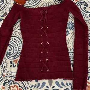 Long sleeve lace up detail off the shoulder to